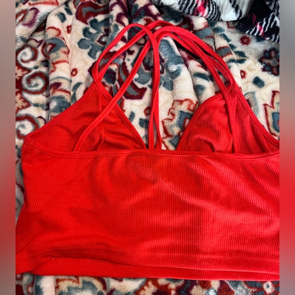 red cropped tank top size medium! - Picture 2 of 2